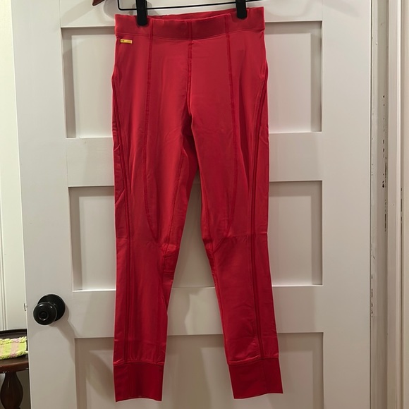 lole Red Leggings - 4 way stretch, wicking UPF 50+ - Like New - XS - Picture 1 of 9